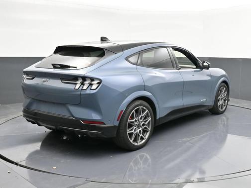 2024 Ford Mustang Mach-E GT