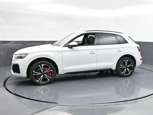 2025 Audi Q5 45 S line quattro Premium