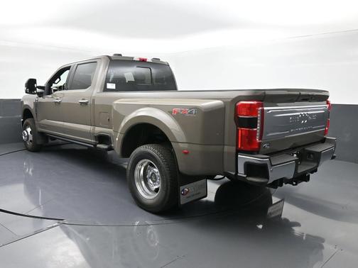 2026 Ford F-350 King Ranch
