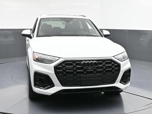 2025 Audi Q5 45 S line quattro Premium