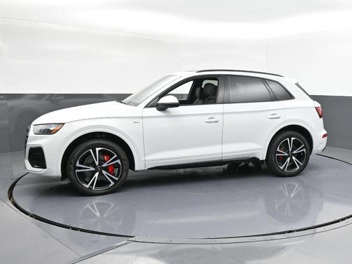 2025 Audi Q5 45 S line quattro Premium