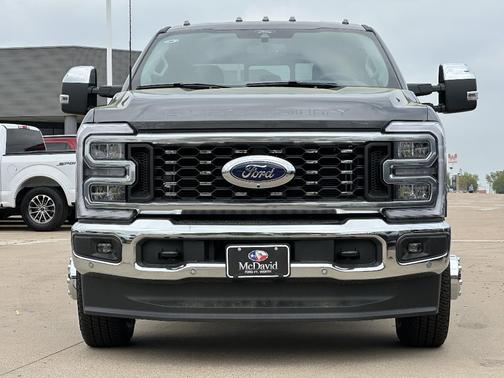 2025 Ford F-350 Lariat Super Duty