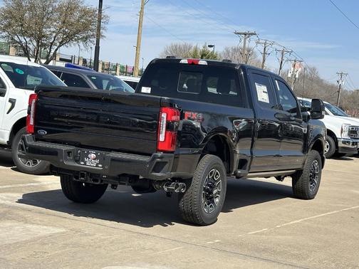 2025 Ford F-250 Platinum