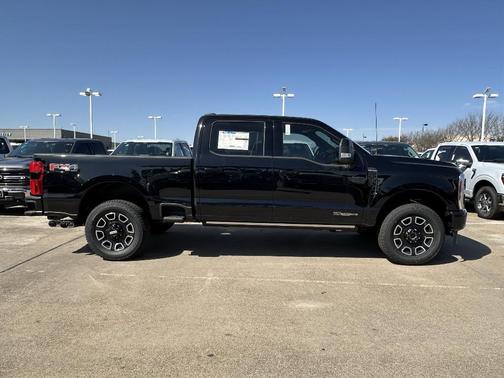 2025 Ford F-250 Platinum