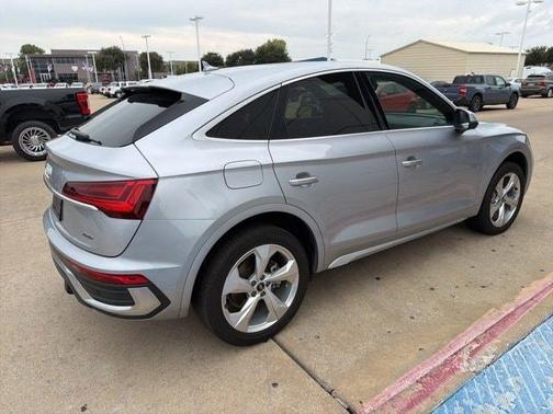 2023 Audi Q5 45 S line quattro Premium