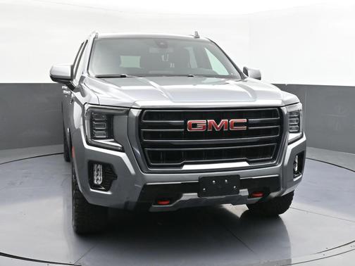 2022 GMC Yukon XL AT4