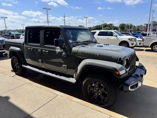 2023 Jeep Gladiator Texas Trail