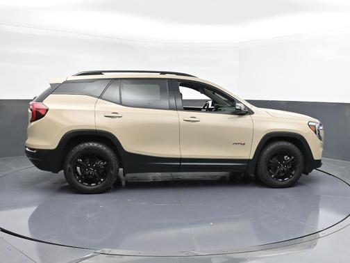 2022 GMC Terrain AT4