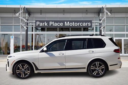 2024 BMW X7 xDrive40i