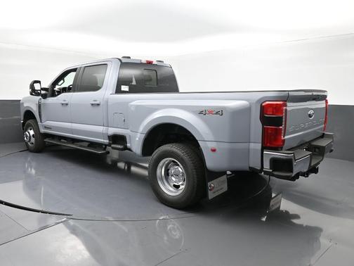 2026 Ford F-350 Lariat Super Duty