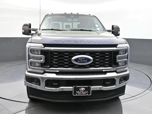 2025 Ford F-350 Lariat Super Duty