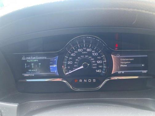 2015 Lincoln MKS Base