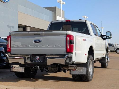 2025 Ford F-350 Lariat Super Duty