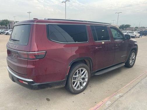 2023 Jeep Wagoneer L Base