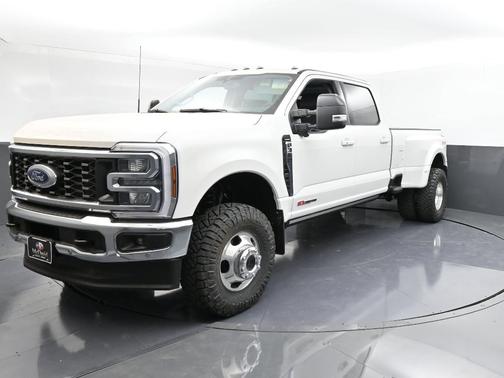 2025 Ford F-350 Lariat Super Duty