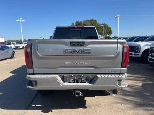 2024 GMC Sierra 2500 Denali Ultimate