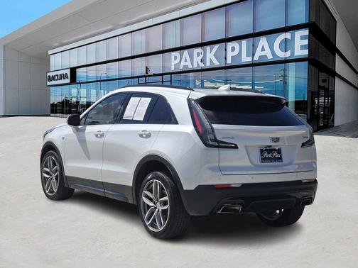 2023 Cadillac XT4 Sport