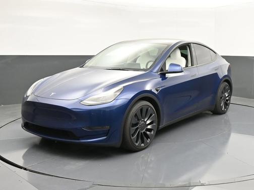 2025 Tesla Model Y Performance