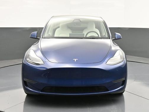 2025 Tesla Model Y Performance