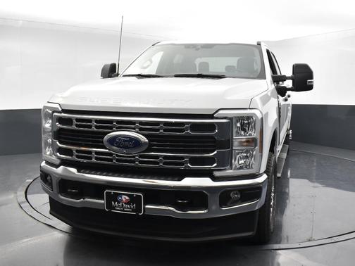 2025 Ford F-350 XLT