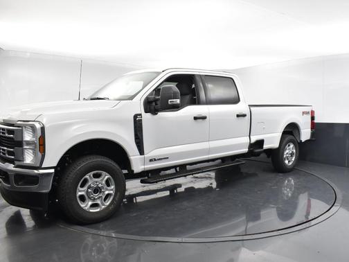 2025 Ford F-350 XLT