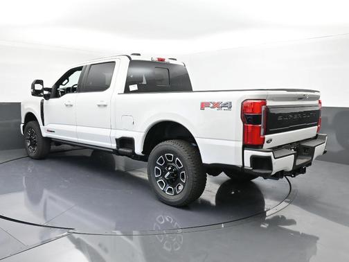 2026 Ford F-250 Platinum