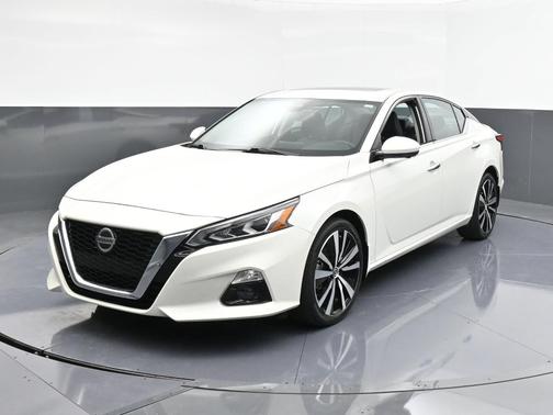 2021 Nissan Altima 2.5 Platinum