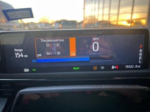 2023 Ford Mustang Mach-E Select