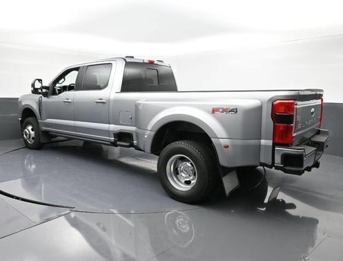 2023 Ford F-350 Lariat Super Duty
