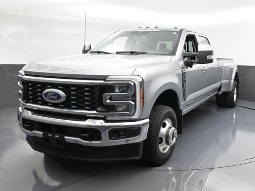 2023 Ford F-350 Lariat Super Duty