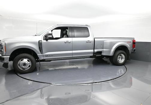 2023 Ford F-350 Lariat Super Duty