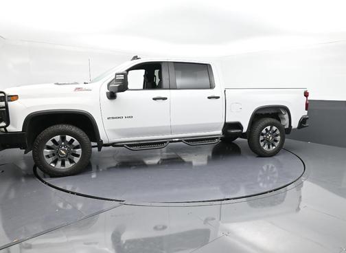 2024 Chevrolet Silverado 2500 Custom
