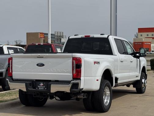2025 Ford F-350 Lariat Super Duty