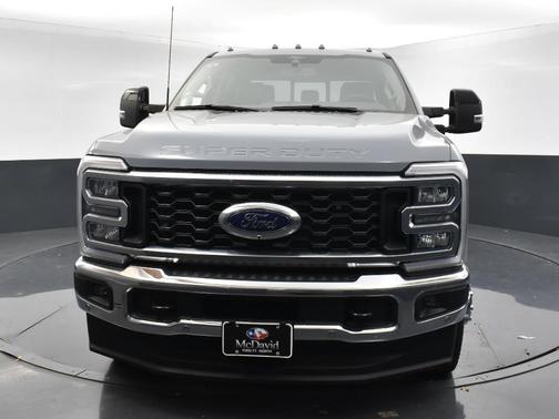 2025 Ford F-350 Lariat Super Duty