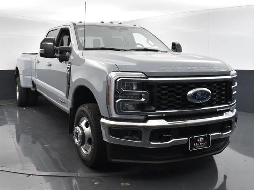 2025 Ford F-350 Lariat Super Duty