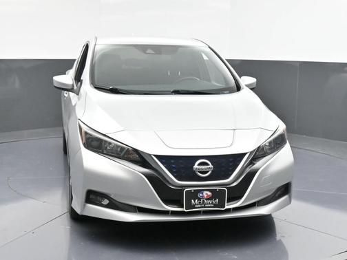 2022 Nissan Leaf SV