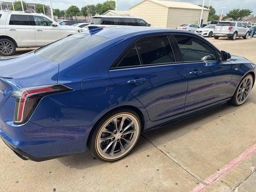 2020 Cadillac CT4 Sport