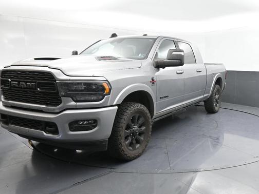 Billet Silver Metallic Clearcoat 2023 RAM 2500 Limited