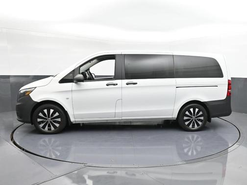 2023 Mercedes-Benz Metris Base