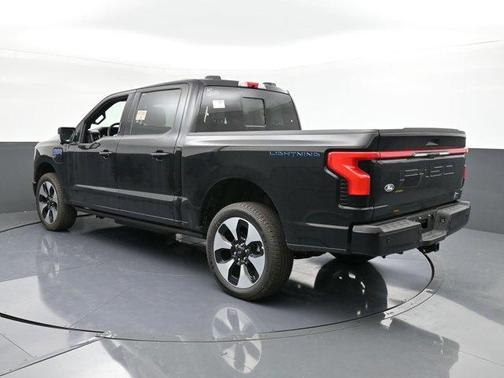 2025 Ford F-150 Lightning Platinum