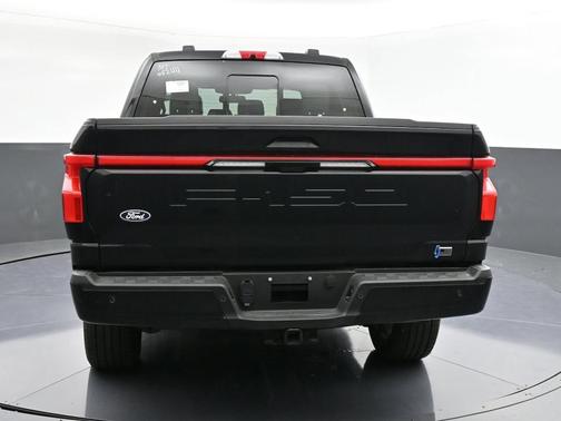 2025 Ford F-150 Lightning Platinum