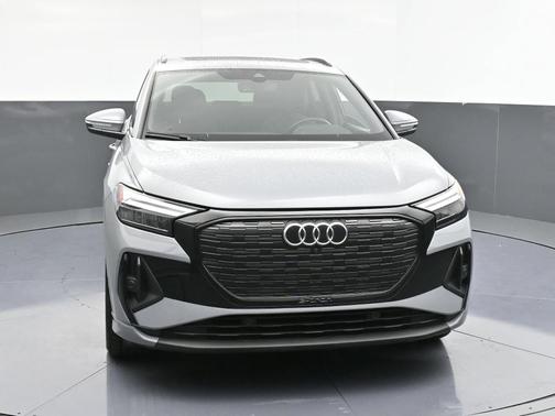 2024 Audi Q4 e-tron 55 quattro Premium