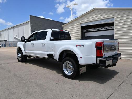 2025 Ford F-450 King Ranch