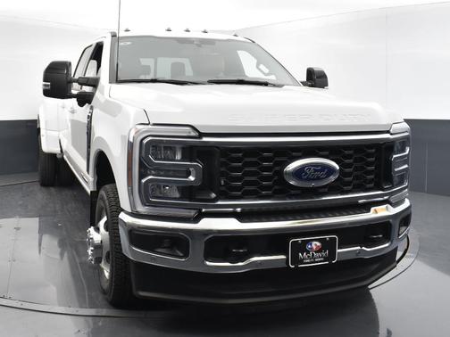 2025 Ford F-350 Lariat Super Duty