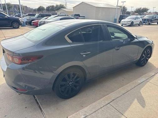 2024 Mazda Mazda3 Carbon Edition