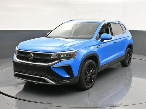 2023 Volkswagen Taos 1.5T SE