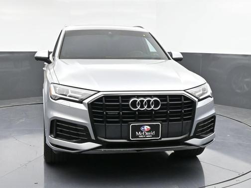 2021 Audi Q7 45 Premium Plus