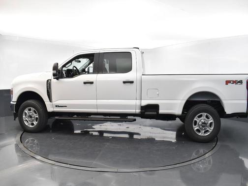 2025 Ford F-350 XLT