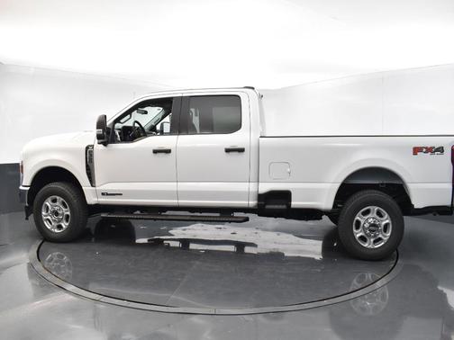 2025 Ford F-350 XLT