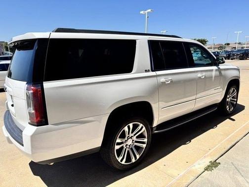 2020 GMC Yukon XL SLT